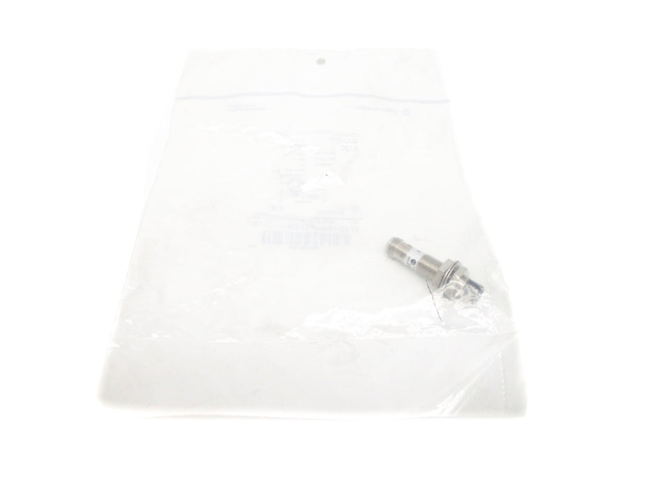 ALLEN BRADLEY 872C-DH4NP12-D4 SER. D NSMP