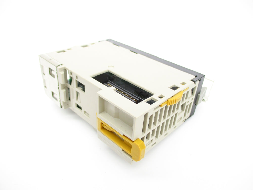 OMRON CJ1W-OD211 24VDC 0.5A NSNP