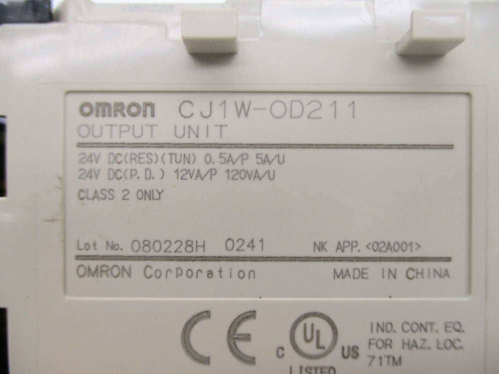 OMRON CJ1W-OD211 24VDC 0.5A NSNP