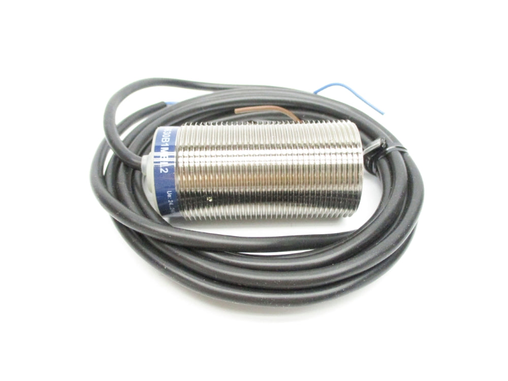 TELEMECANIQUE XS630B1MBL2 24-240VAC NSMP