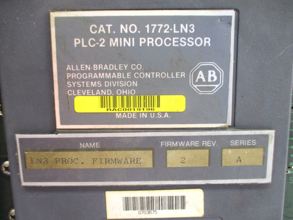 ALLEN BRADLEY 1772-LN3 SER. A F/W 2 (NO KEY) UNMP