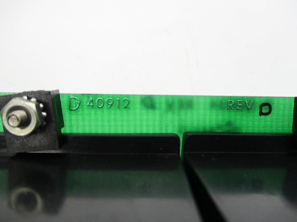 D40912 REV. D UNMP