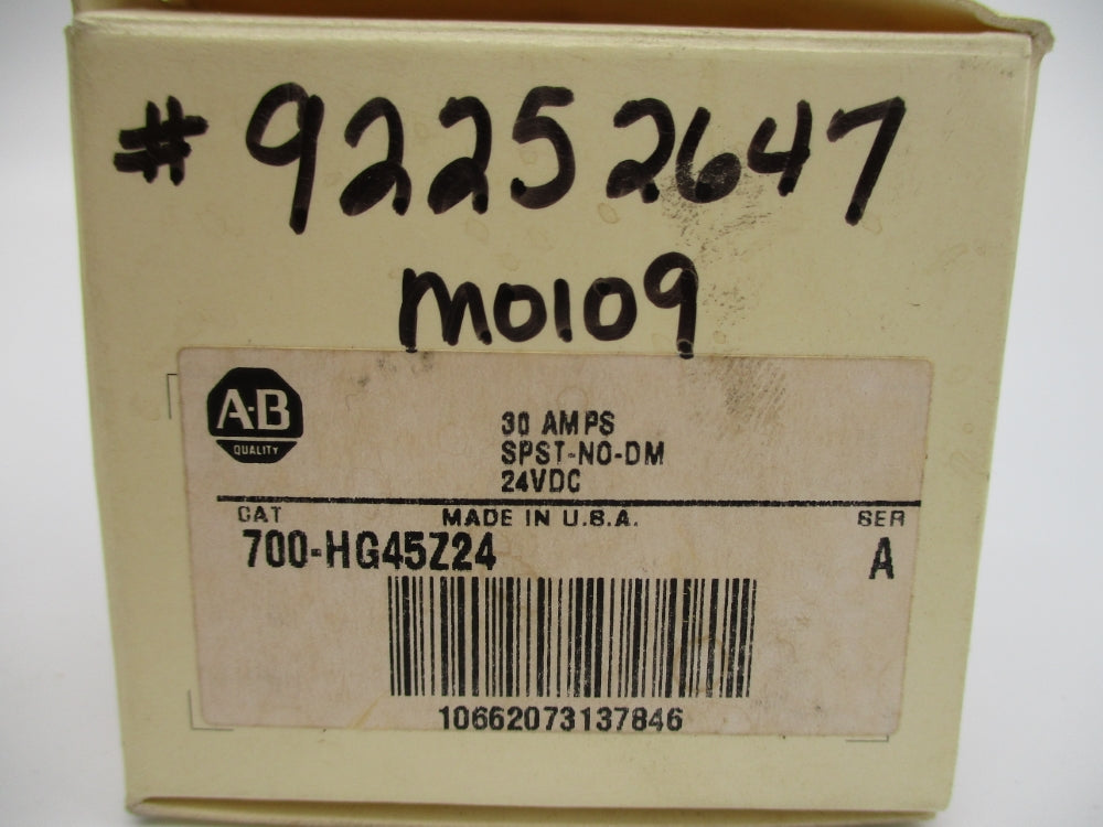 ALLEN BRADLEY 700-HG45Z24 SER. A 24VDC 30A (WH) NSMP