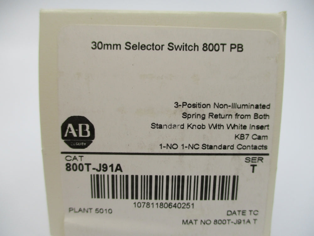 ALLEN BRADLEY 800T-J91A SER. T (WH) NSFS