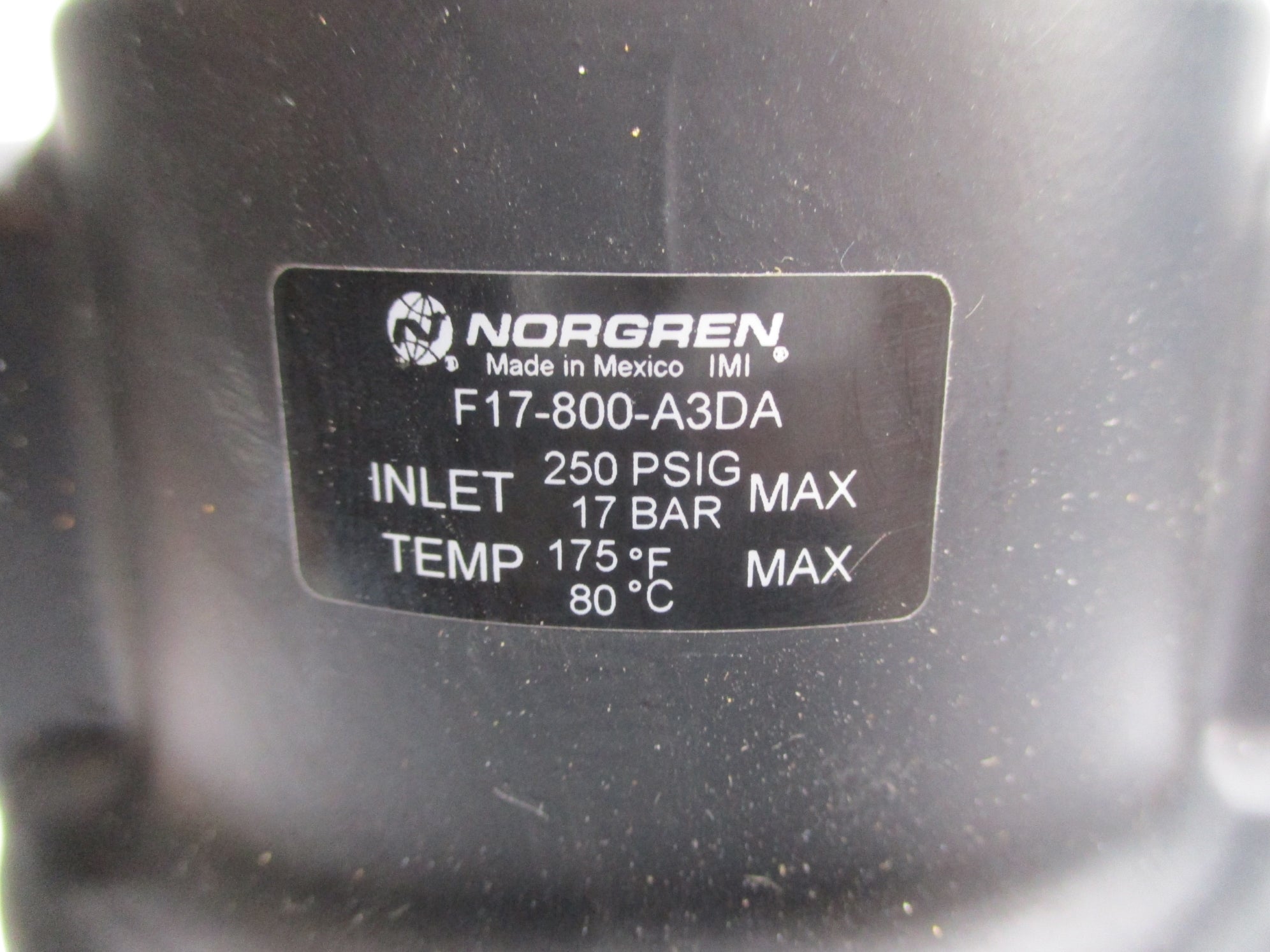 NORGREN F17-800-A3DA 250PSI NSNP