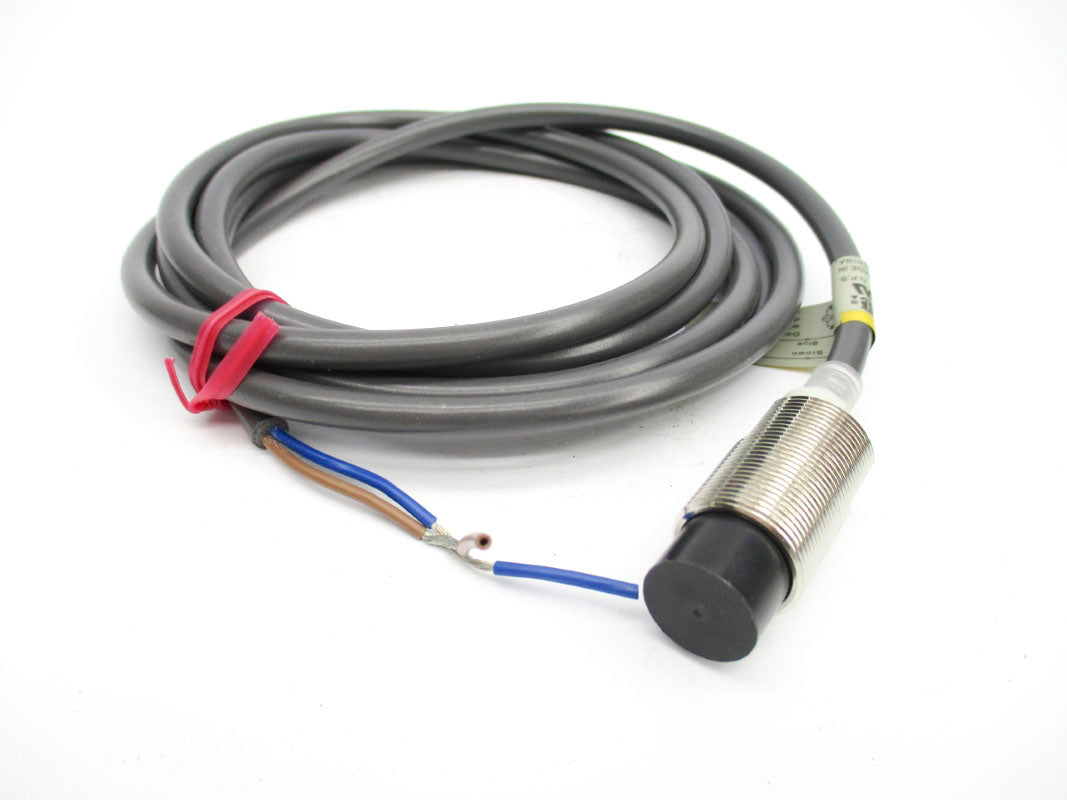 OMRON E2E-X10MY1-US 24-240VAC 1.8A NSNP
