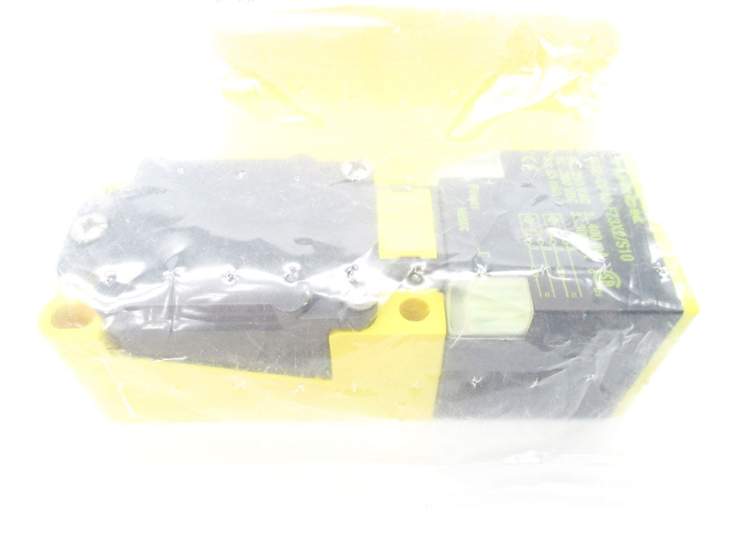 TURCK NI35-CP40-FZ3X2/S10 13413 20-250VAC NSMP
