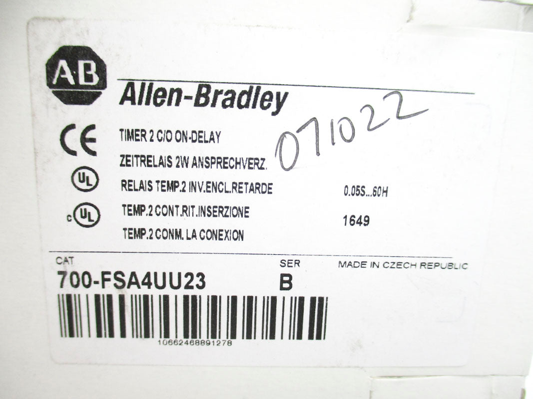 ALLEN BRADLEY 700-FSA4UU23 SER. B 0.05S-60H 24-240VAC 8A (WH) NSMP