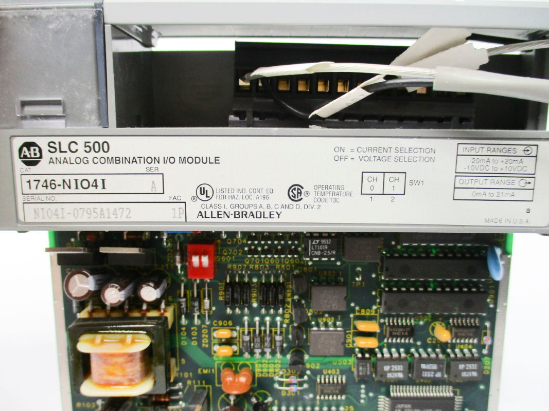ALLEN BRADLEY 1746-NIO4I SER. A 10VDC UNMP