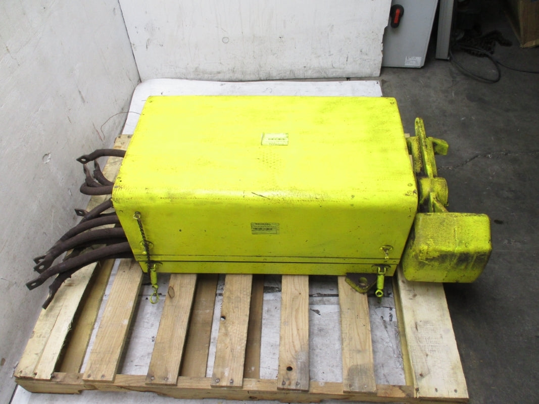 SQUARE D YOUNGSTOWN 6170 X-3302-A 230V UNMP