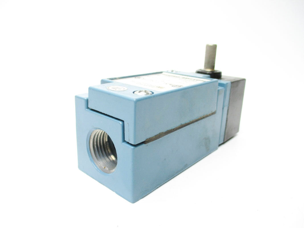 MICRO SWITCH LSP1A 600VAC 10A NSNP