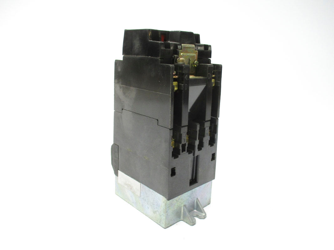 SYLVANIA P6-40-76 SER. A 10A 110/120V NSNP