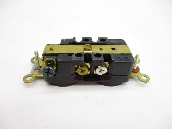 HUBBELL 5492 125/250V 20A NSMP