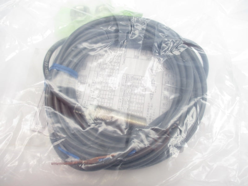 OMRON E2E-X3D1-N 12-24VDC 5M NSMP