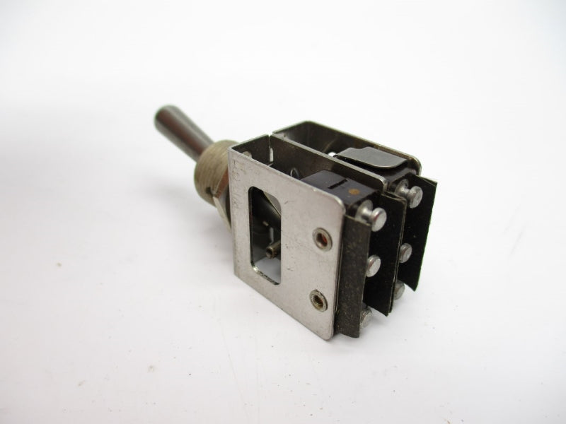 MICRO SWITCH 13AT18-T NSNP