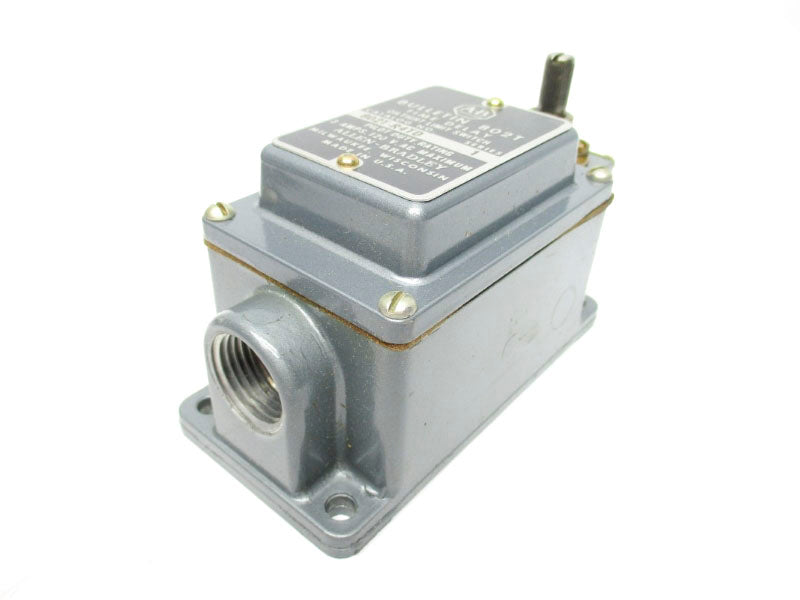 ALLEN BRADLEY 802T-R4TD SER. 1 120VAC 3A NSNP