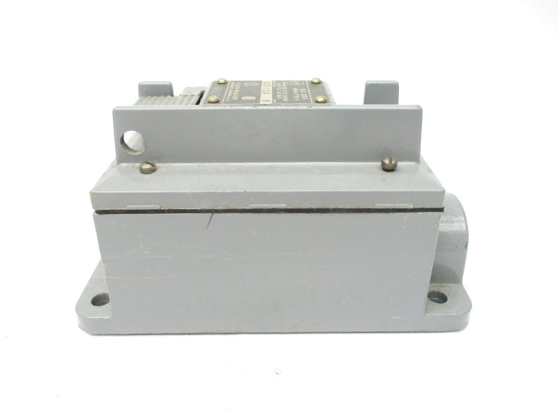 ALLEN BRADLEY 800S-1SG4 SER. M 600VAC NSNP