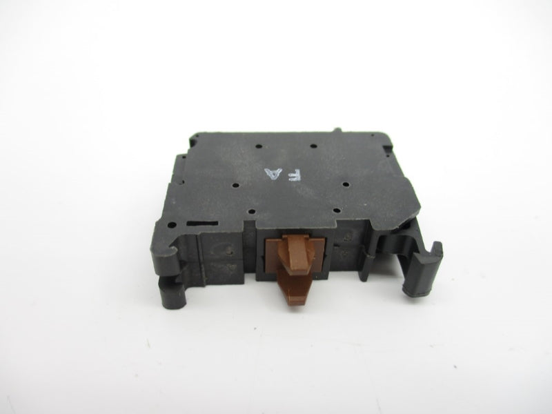 ALLEN BRADLEY 800F-X01B SER. A 690V 10A NSNP