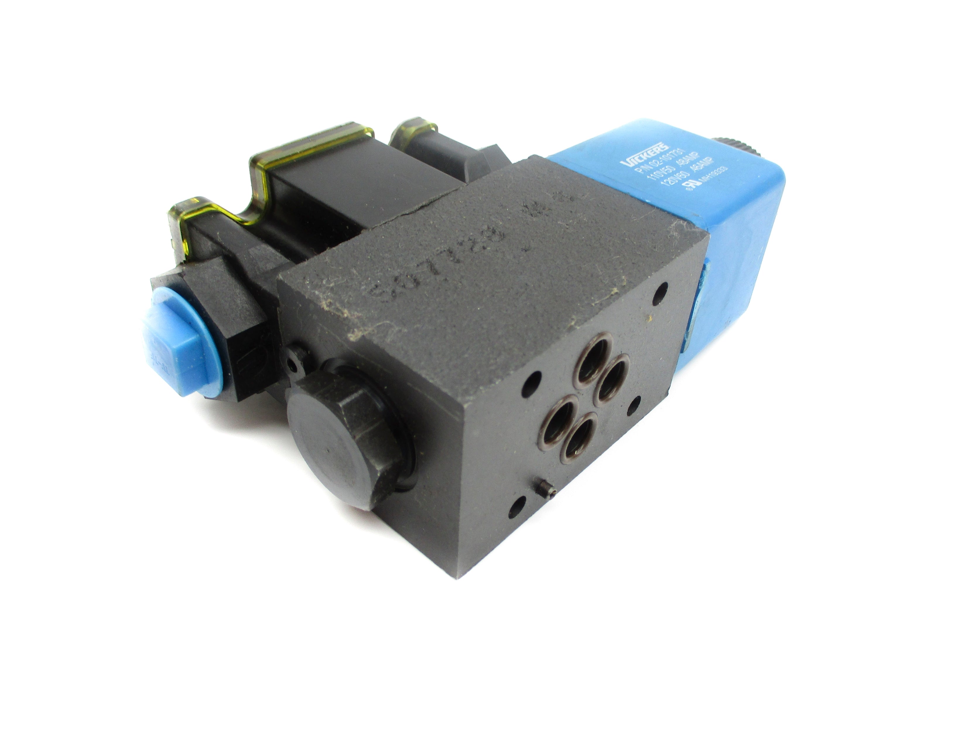 EATON DG4V3S2AMFTWLB560 02-109571 5000PSI 120V .46A NSNP