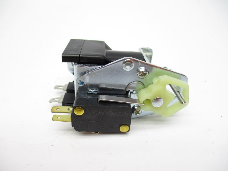 TYCO ELECTRONICS S89R5AAC1-120 250VAC 15A NSNP