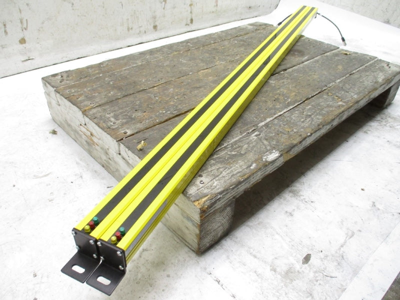 PINNACLE SYSTEMS MICROGUARD SS-56-0F1-10 24VDC 1A NSNP