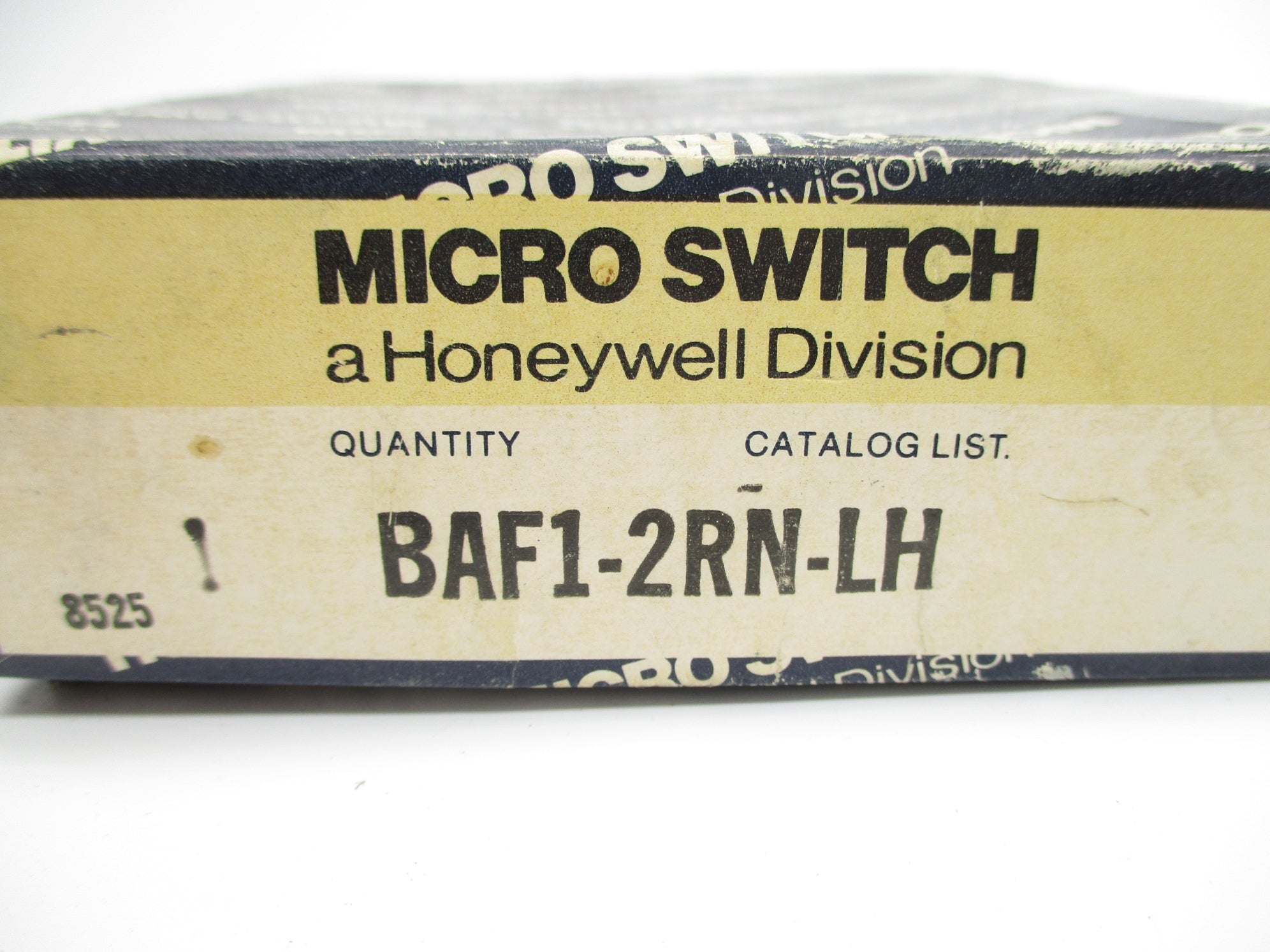 MICRO SWITCH BAF1-2RN-LH 480VAC 20A (GREY) NSMP