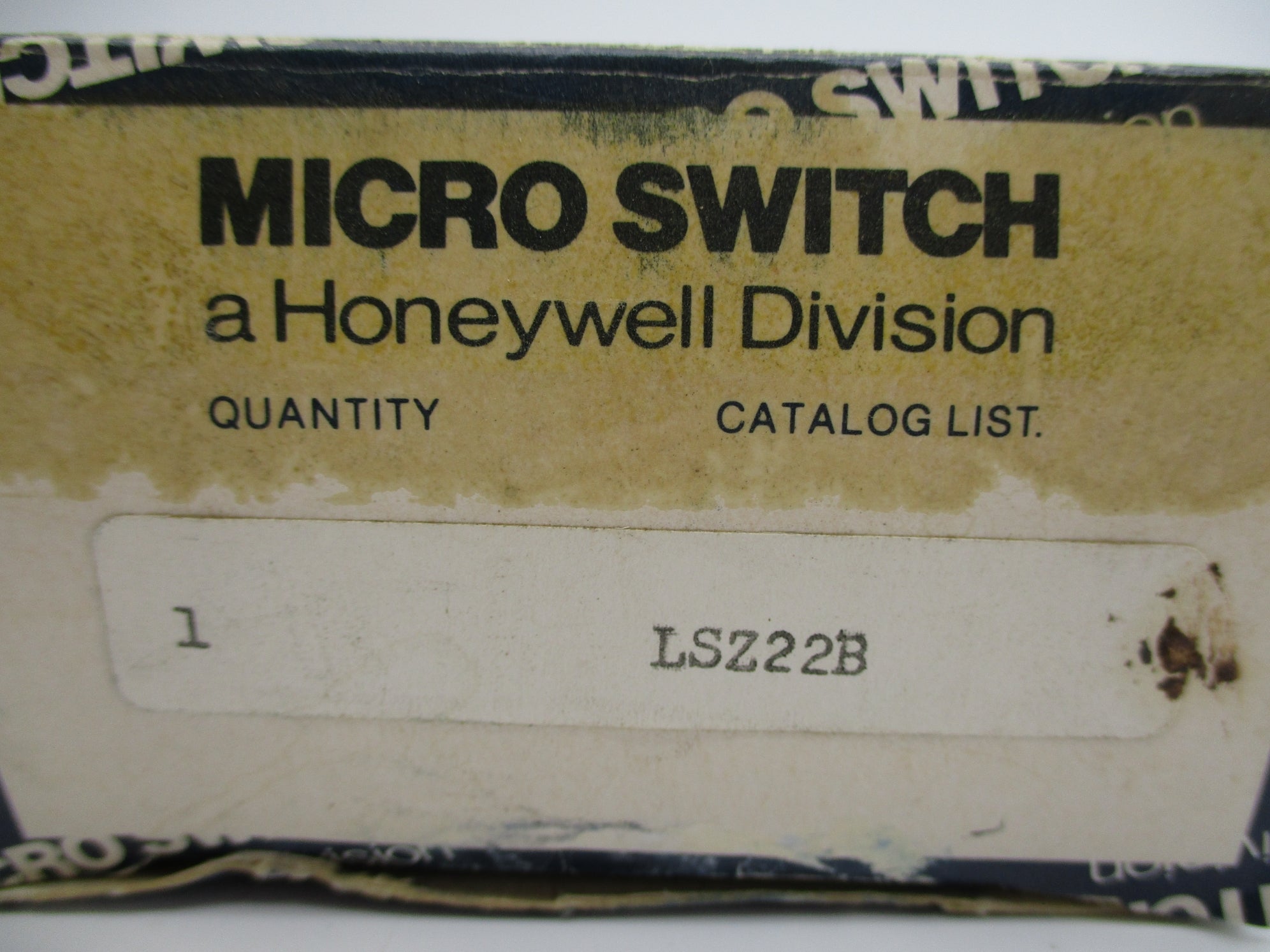 MICRO SWITCH LSZ22B 600VAC 10A NSMP