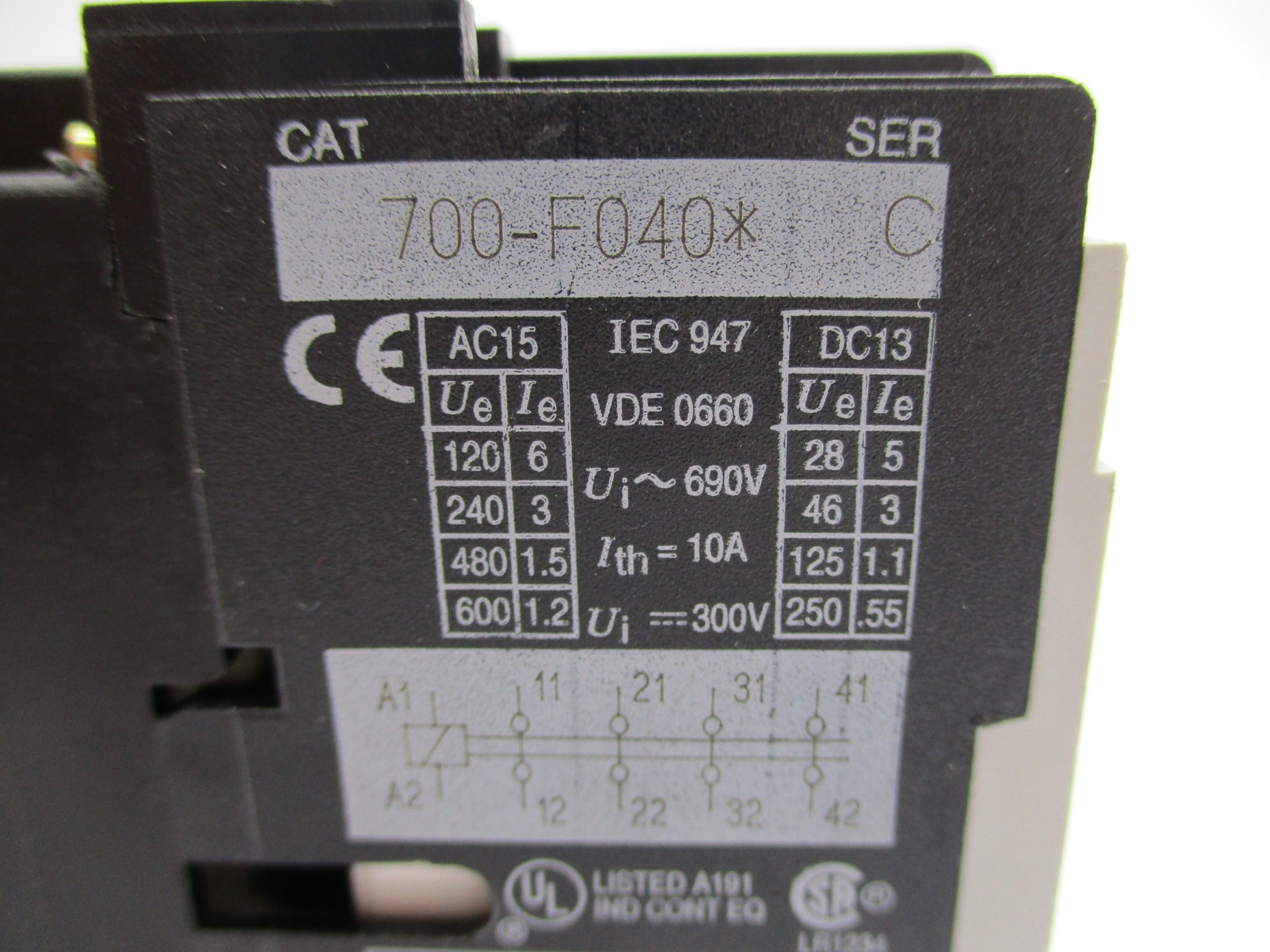 INDUSTRIAL SPARE PART 700-F040D SER. C 110/120V NSNP