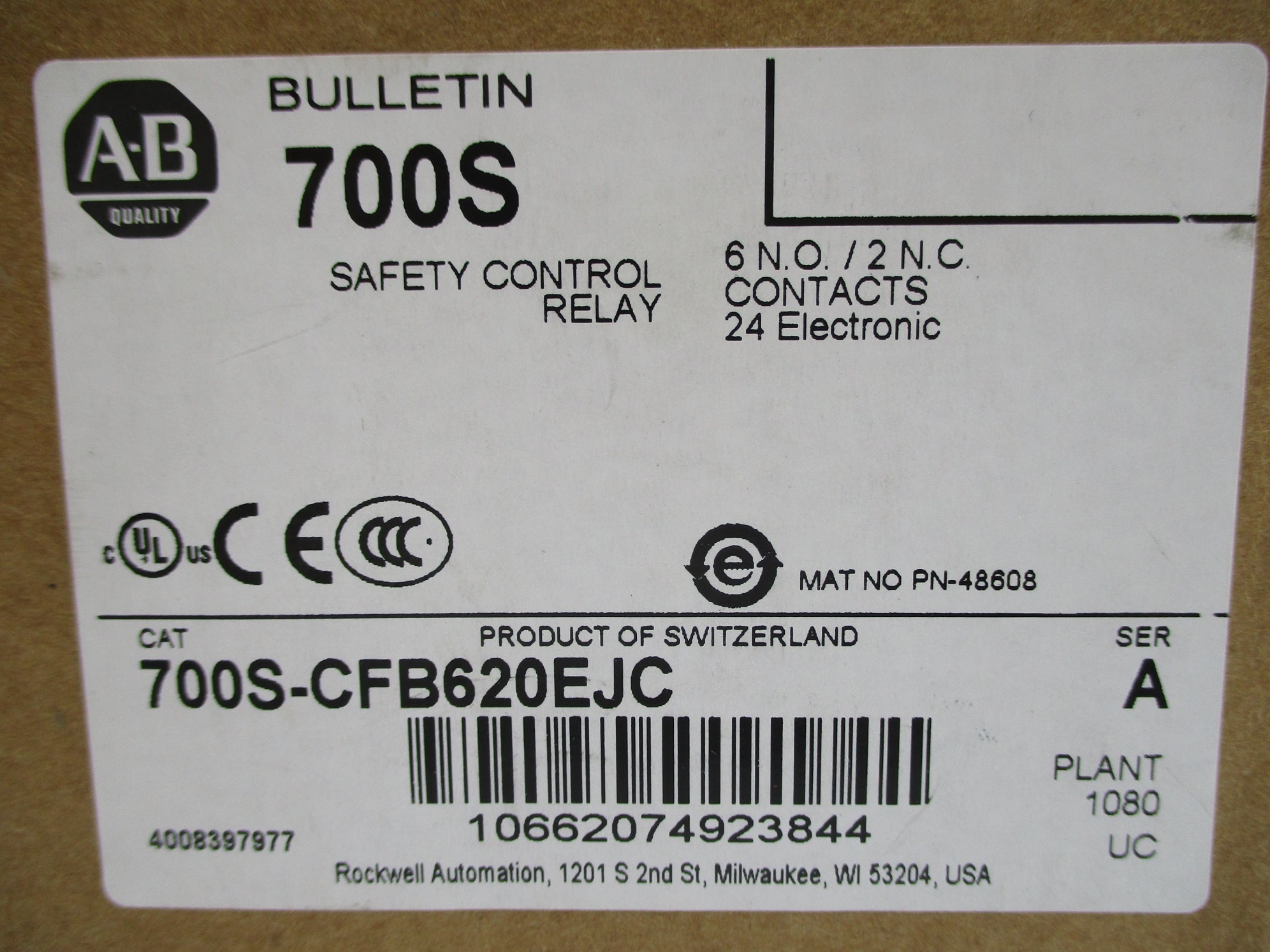 INDUSTRIAL SPARE PART 700S-CFB620EJC SER. A 24VDC 3A (BR/WH) NSMP