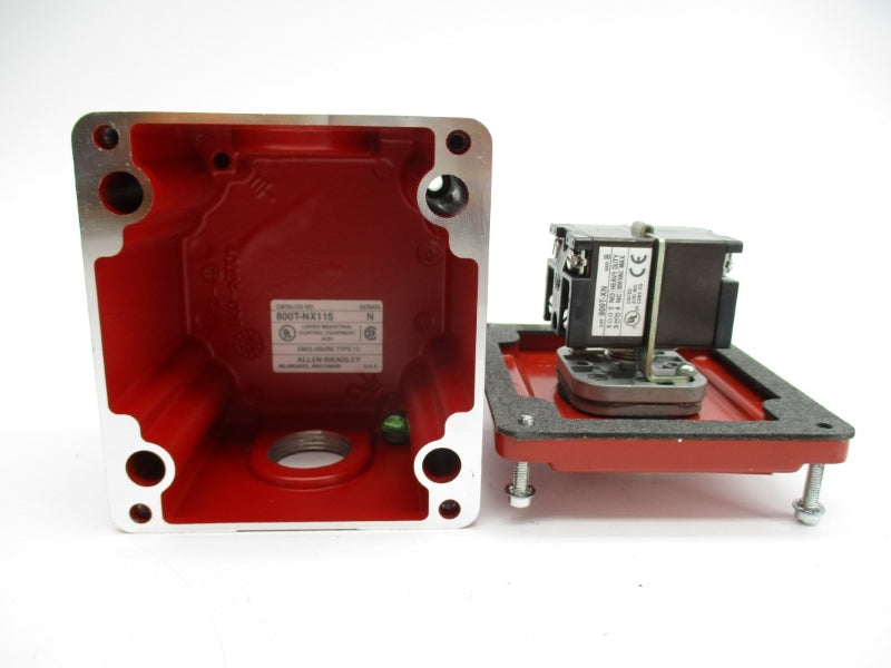 ALLEN BRADLEY 800T-NX115 SER. N (BR/WH) NSMP