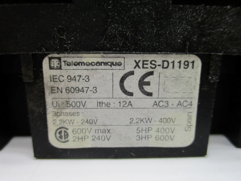TELEMECANIQUE XES-D1191 600V 12A NSNP