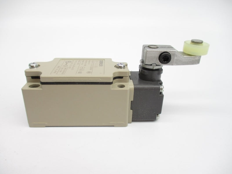 OMRON D4B-4111N 400VAC 2A NSMP