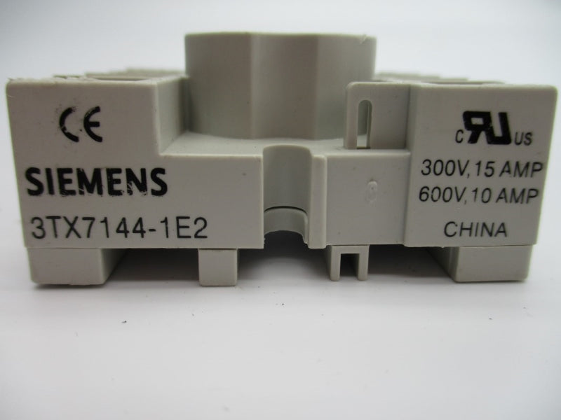 SIEMENS 3TX7144-1E2 300V 15A NUPI