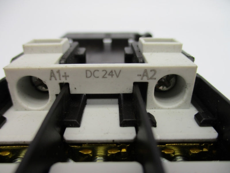 SIEMENS 3RT1023-1BB40 24VDC 40A NUPI