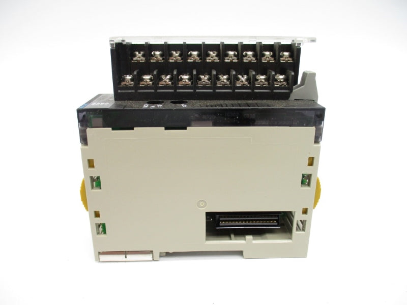OMRON CJ1W-MAD42 0-10V NSNP