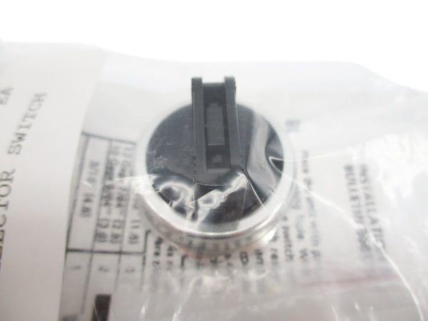 ALLEN BRADLEY 800T-N230 SER. N NSMP