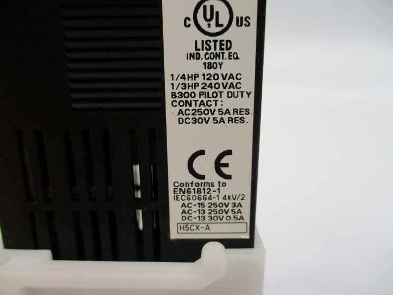 OMRON H5CX-A 120/240VAC 5A 0.001S-9999H NSNP