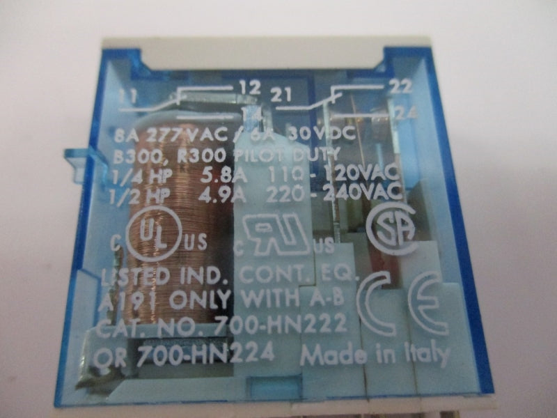 ALLEN BRADLEY 700-HK32Z24 SER. B 24VDC 8A NSNP