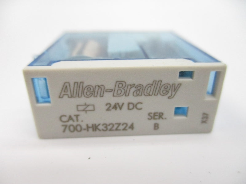 ALLEN BRADLEY 700-HK32Z24 SER. B 24VDC 8A NSNP