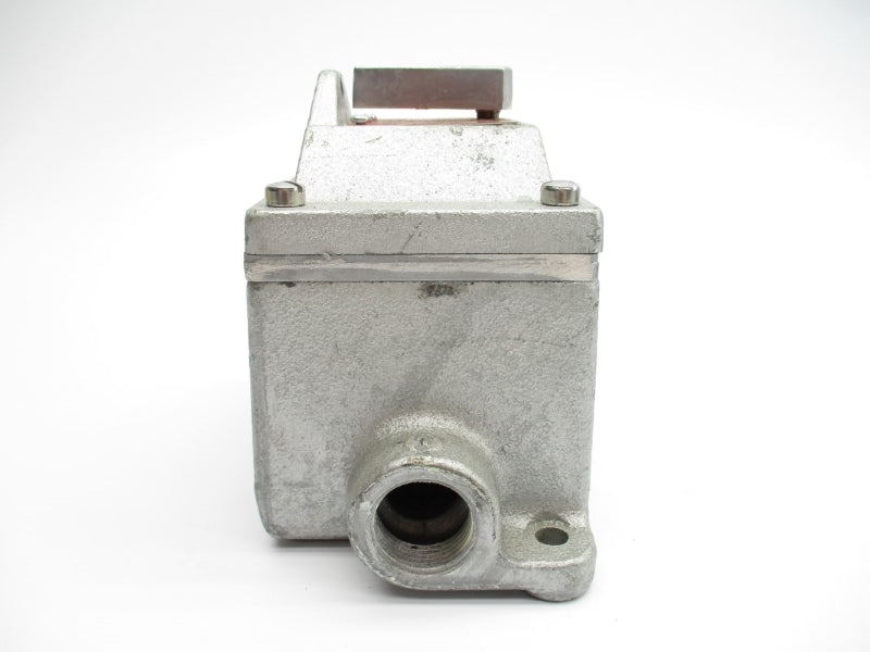 COOPER EDS218 277VAC 20A NSNP