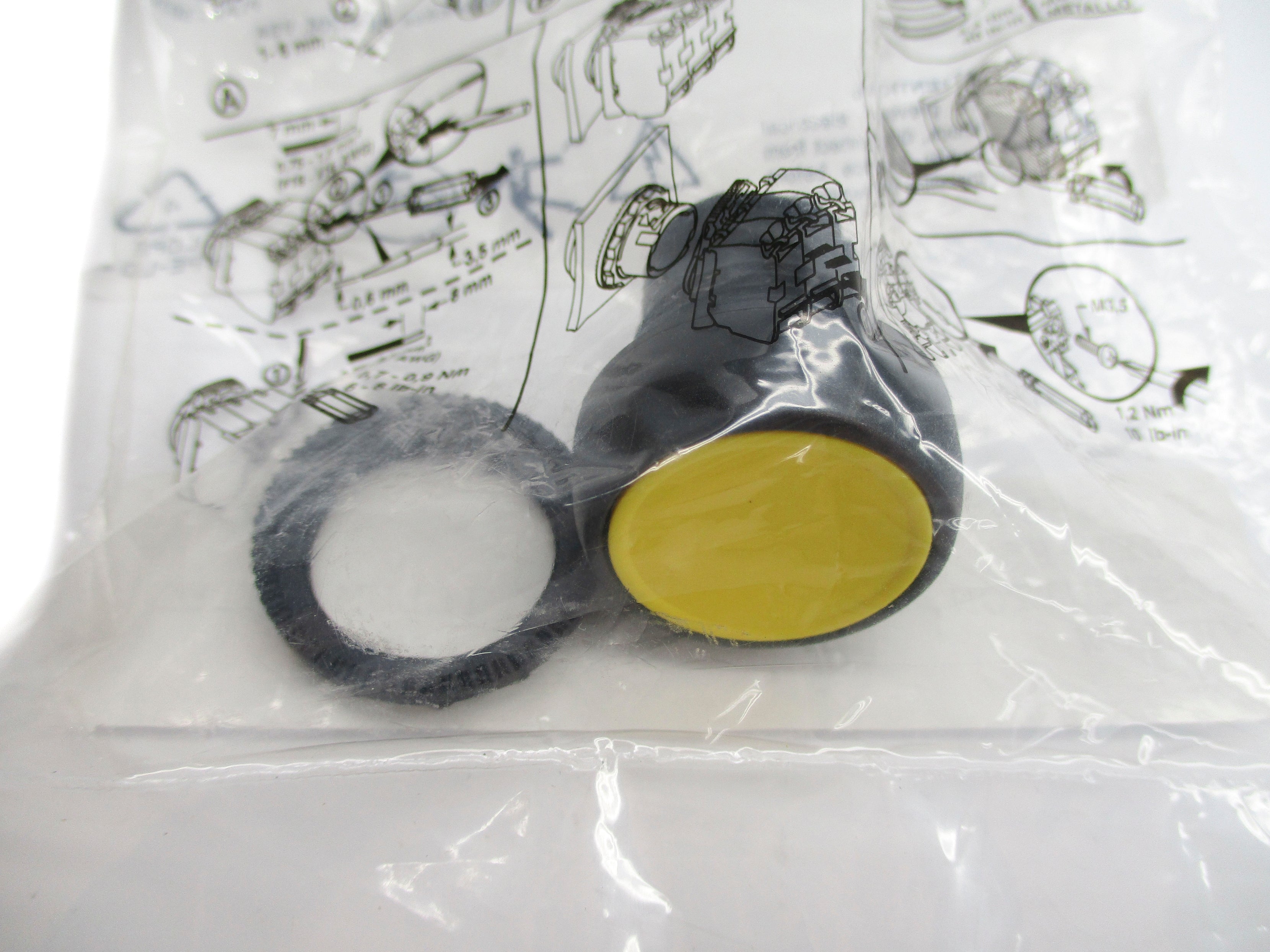 ALLEN BRADLEY 800FP-F6 SER. A NSMP