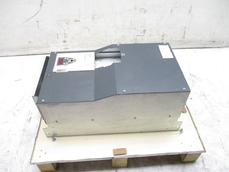 SCHNEIDER ELECTRIC ATV71HP45N4Z 380/480V 104A NSNP