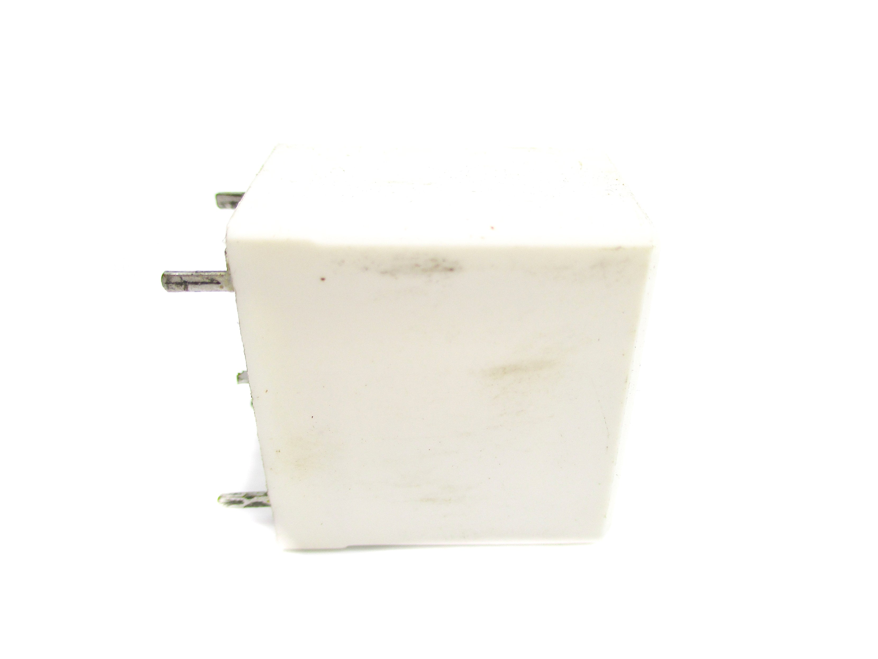 IDEC REIV-10 12VDC UNMP