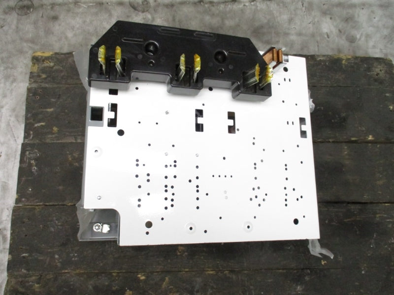 ALLEN BRADLEY 2192F-BKC-24J-79U SER. Z 480V 30A NSMP