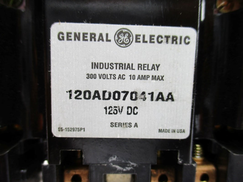 GENERAL ELECTRIC CR120AD07041AA 125VDC 10A NSMP