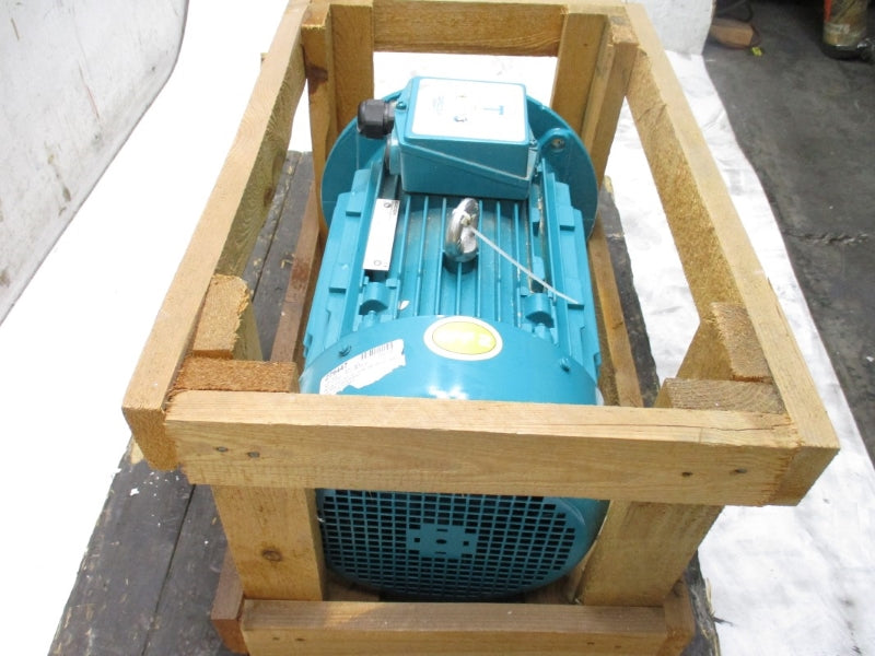 BROOK CROMPTON T-0A132M4 440-480V 15.6-14.3A NSNP