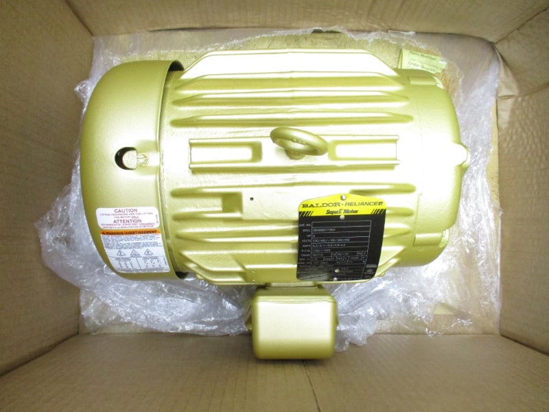 BALDOR 3HP 182TYZ 06H686X779G1 230/460//190/380-440V 8.2/4.1//9.6/4.8-4.5A NSMP
