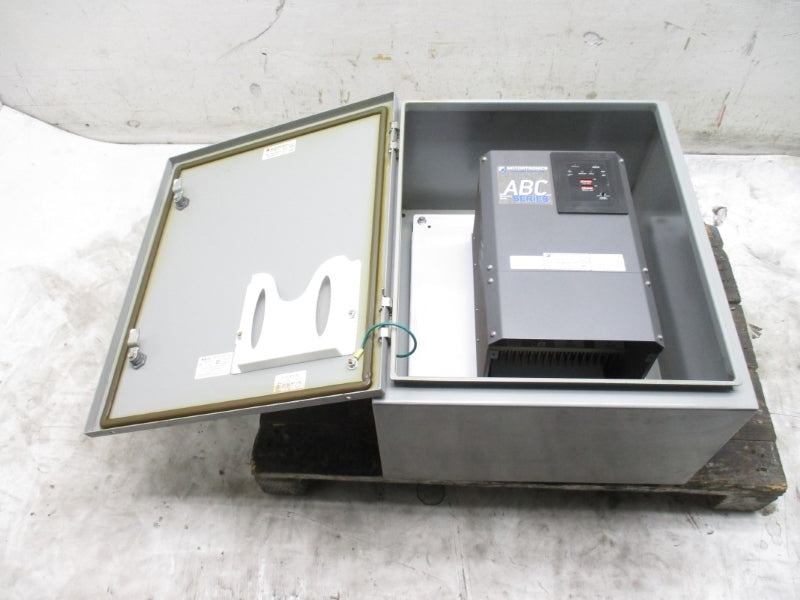 MOTORTRONICS ABC-200-480-E W/ SAGINAW CONTROL ENGINEERING SCE-24EL2012LP 480VAC 200A NSNP