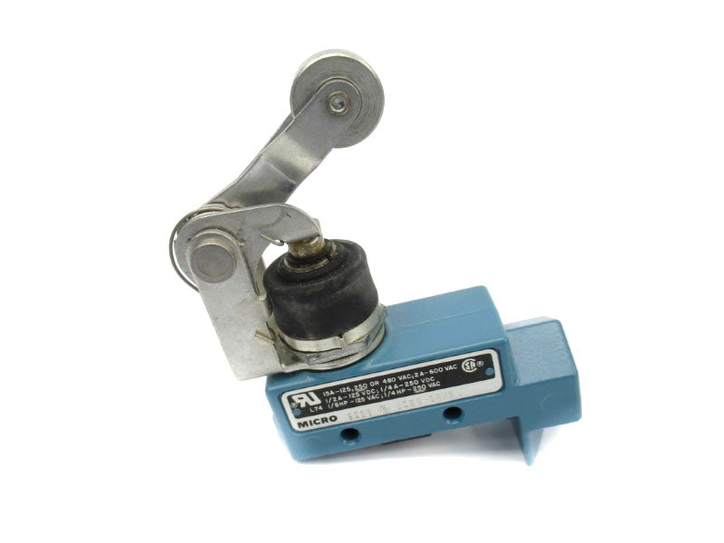 MICRO SWITCH BZE6-2RN2 600VAC 2A (AS PICTURED) NSNP