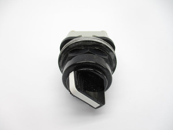 ALLEN BRADLEY 800H-HR2A SER. F (WH) NSMP